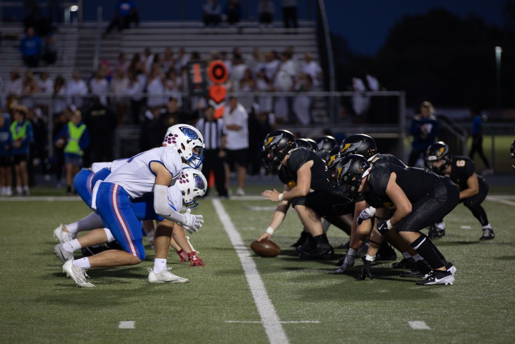 Boys Varsity Football v HSE&nbsp;9/26