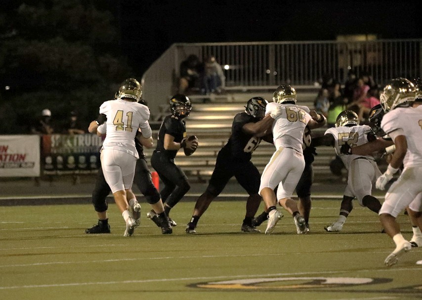 Football Team Notches Week 1 Overtime Win over Decatur&nbsp;Central