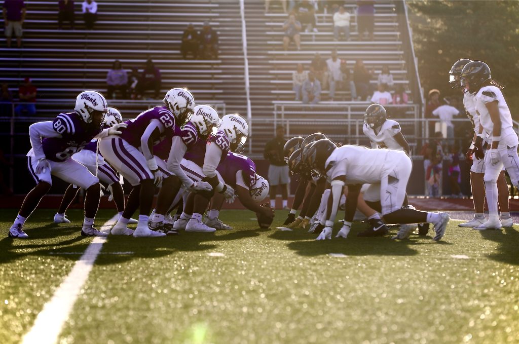 Football Team Defeats Ben Davis 35-14, Moves to No. 6 in 6A Coaches&nbsp;Poll