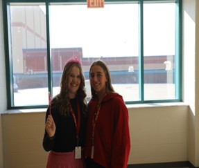 People of Avon High School: Sophia Long and Brooke&nbsp;Nicholson